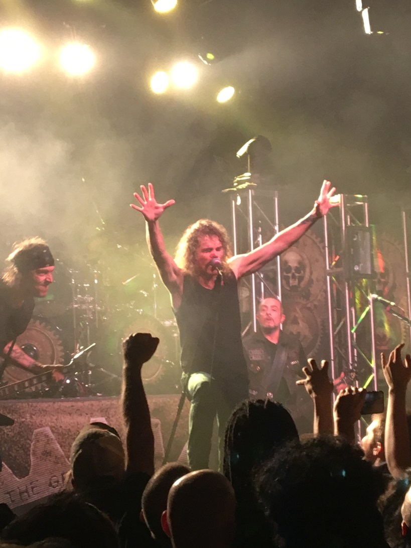 Overkill from left: Derek "The Skull" Tailer, Bobby "Blitz" Ellsworth, D.D. Verni; Overkill-jpg.com.