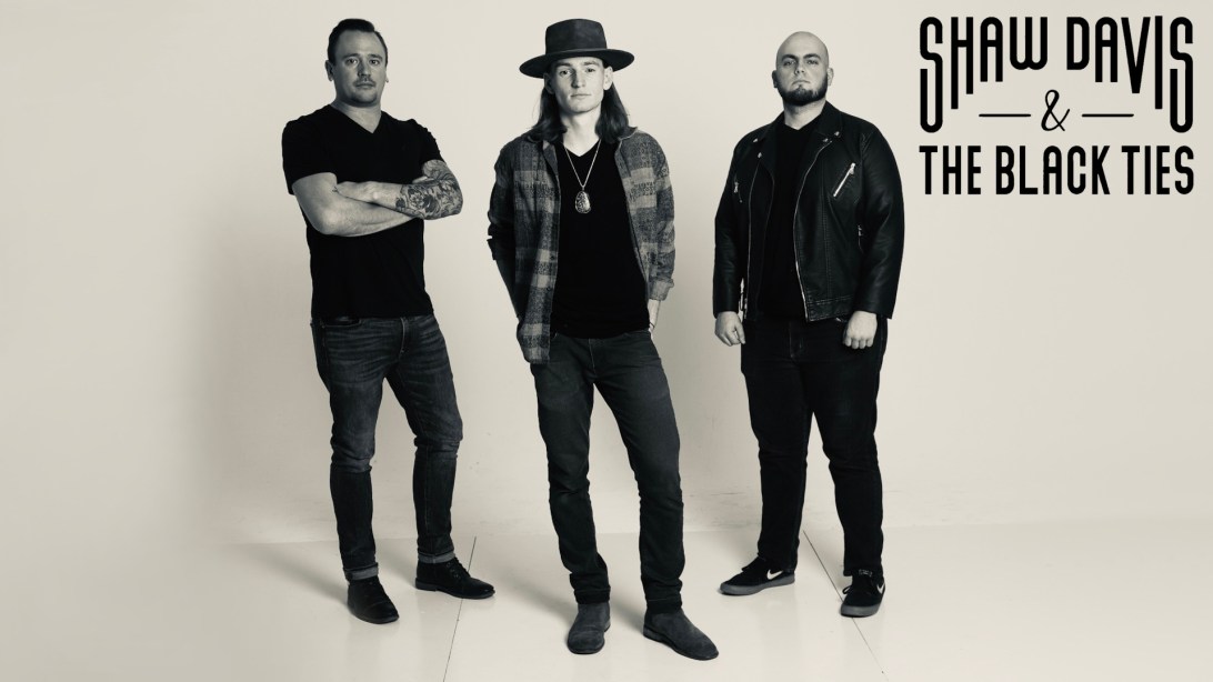 Shaw Davis And The Black Ties AP photo-jpg.com